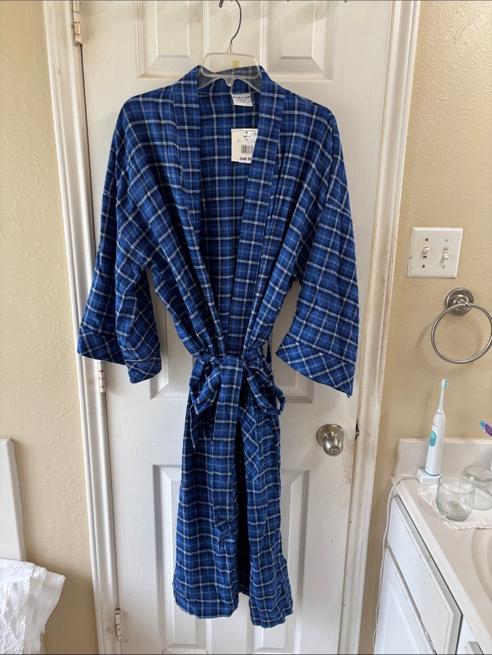 Puritan Men's Plaid Robe / Shirt-style Jacket. 100% cotton. NWT